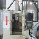 []出售两台立式加工中心和一台火花机